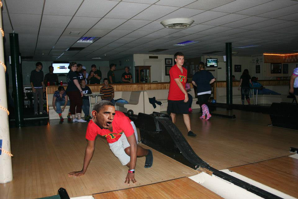 bowling_1.jpeg